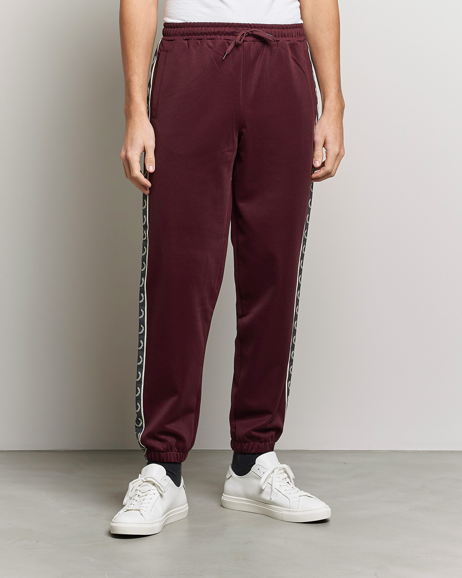 Herre | Sweatpants | Fred Perry | Taped Track Pants Oxblood
