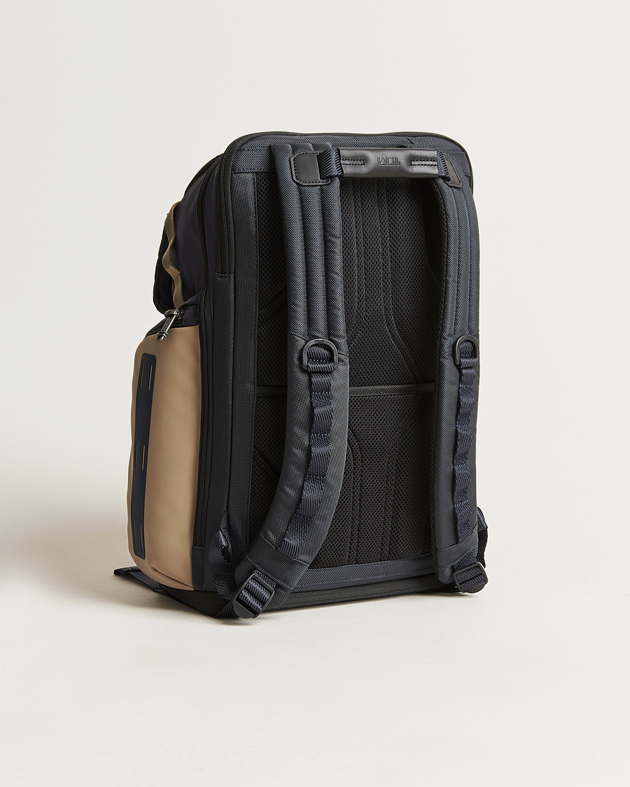 Herre | TUMI Alpha Bravo Nomadic Backpack Midnight Navy/Khaki | TUMI | Alpha Bravo Nomadic Backpack Midnight Navy/Khaki