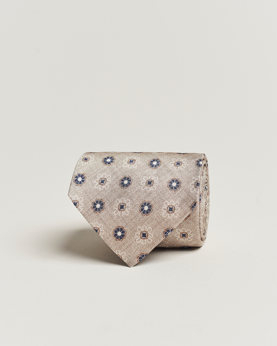 Herre | Amanda Christensen Silk Oxford Printed Flower 8cm Tie Cream | Amanda Christensen | Silk Oxford Printed Flower 8cm Tie Cream