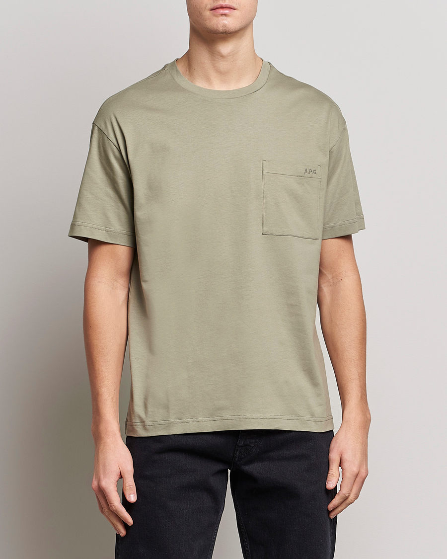 Herre | T-Shirts | A.P.C. | Short Sleeve Pocket T-Shirt Light Olive