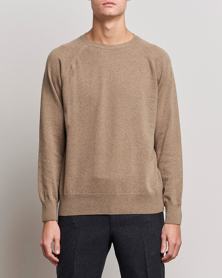 Herre | Trøjer | Oscar Jacobson | Gustaf Lambswool Raglan Crew Neck Camel