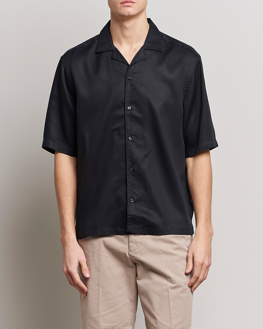 Herre | Skjorter | BOSS BLACK | Lars Resort Collar Short Sleeve Black