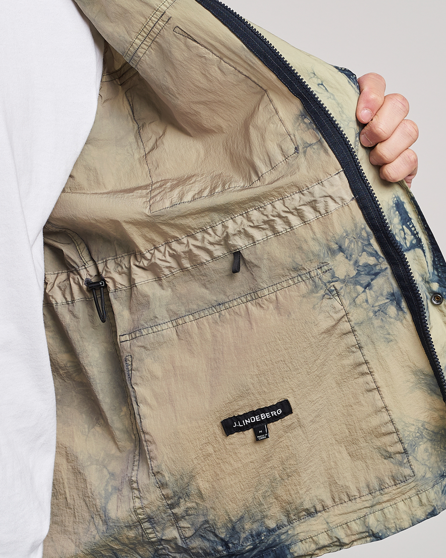 Herre | Jakker | J.Lindeberg | Hayes Tie Dye Recycled Nylon Field Jacket Aloe