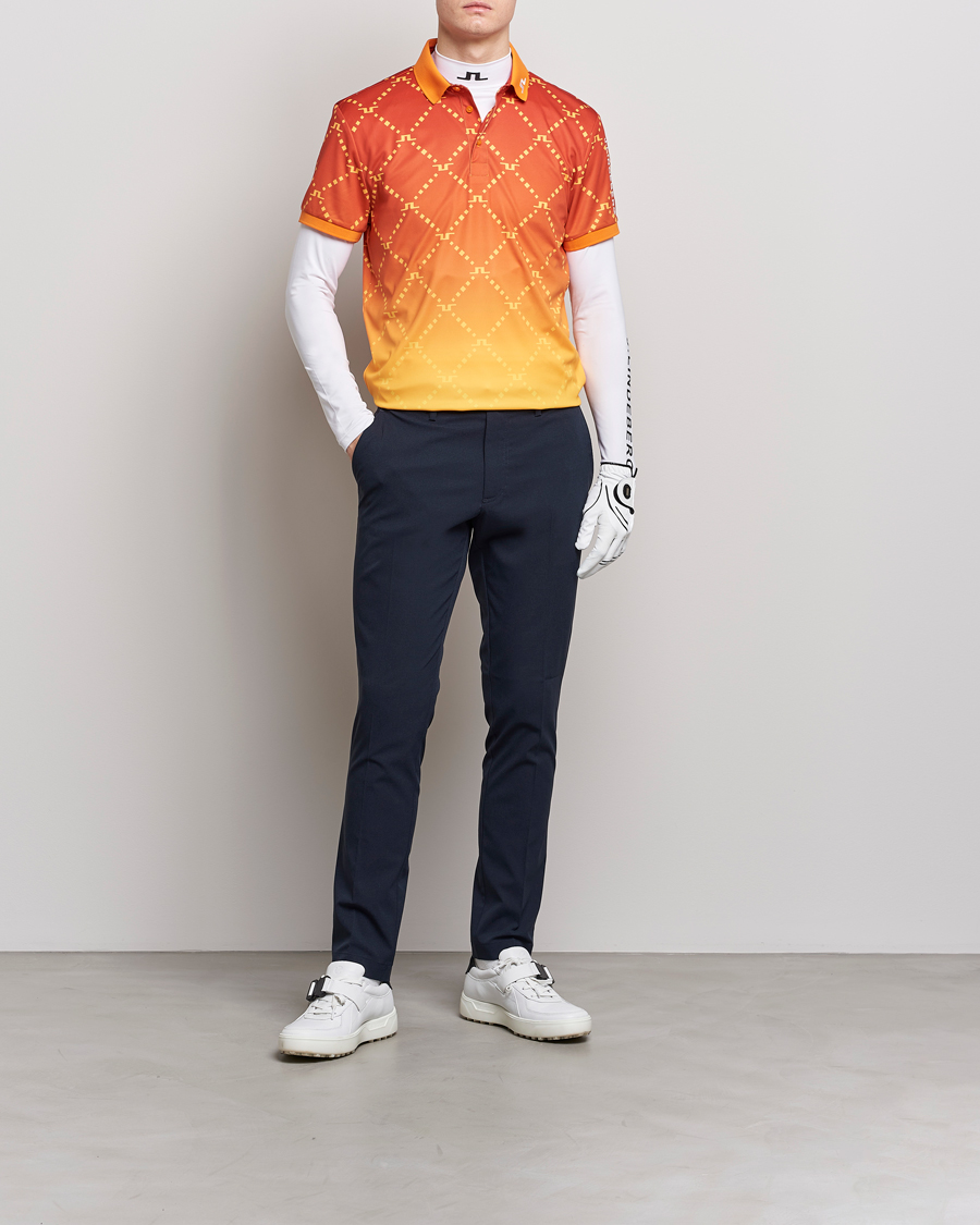 Grønland Sæt ud desinfektionsmiddel J.Lindeberg Tour Tech Regular Fit Printed Polo Sunset Fade - CareOfCarl.dk