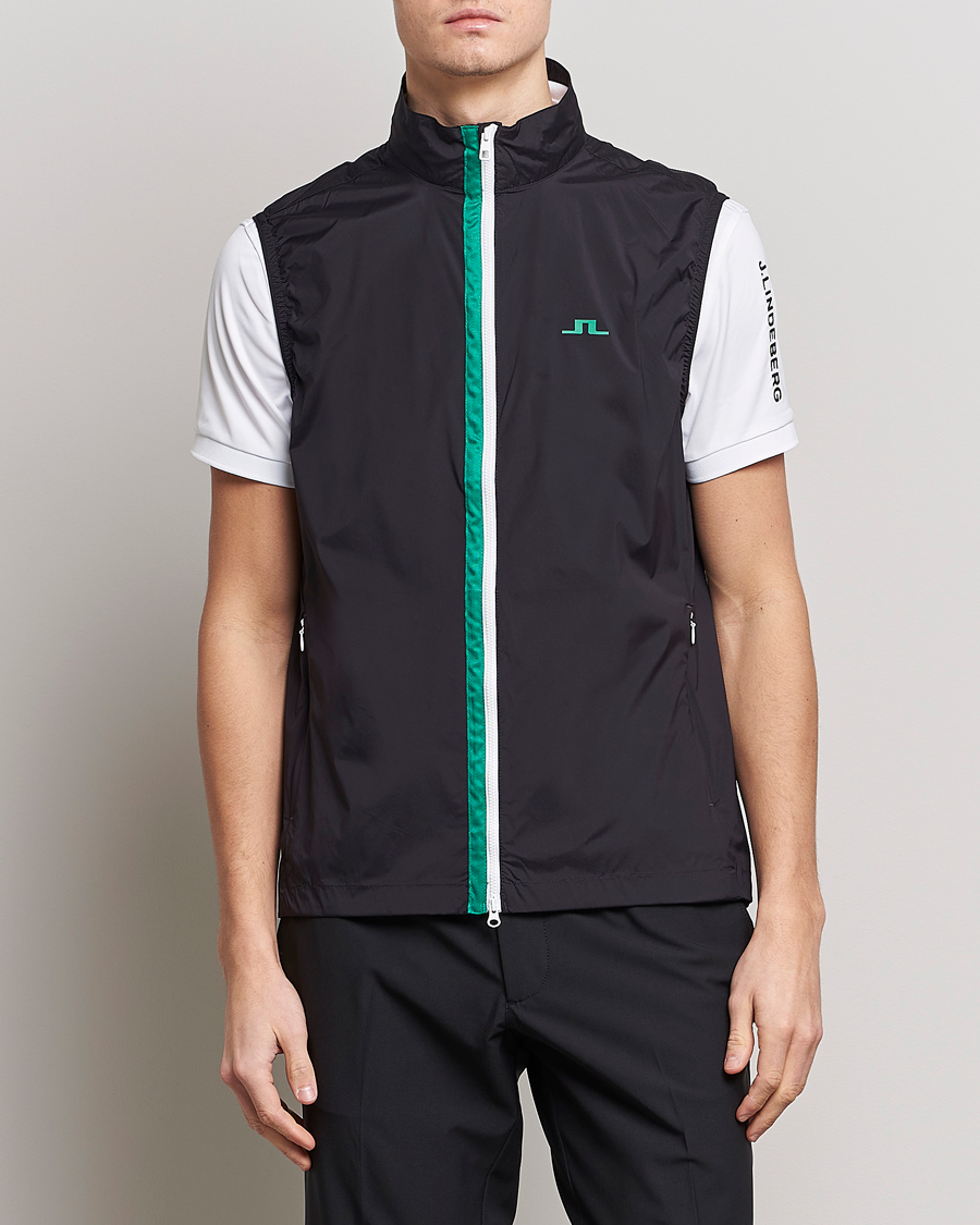 Herre | Veste | J.Lindeberg | Ash Light Packable Vest Rain Forest