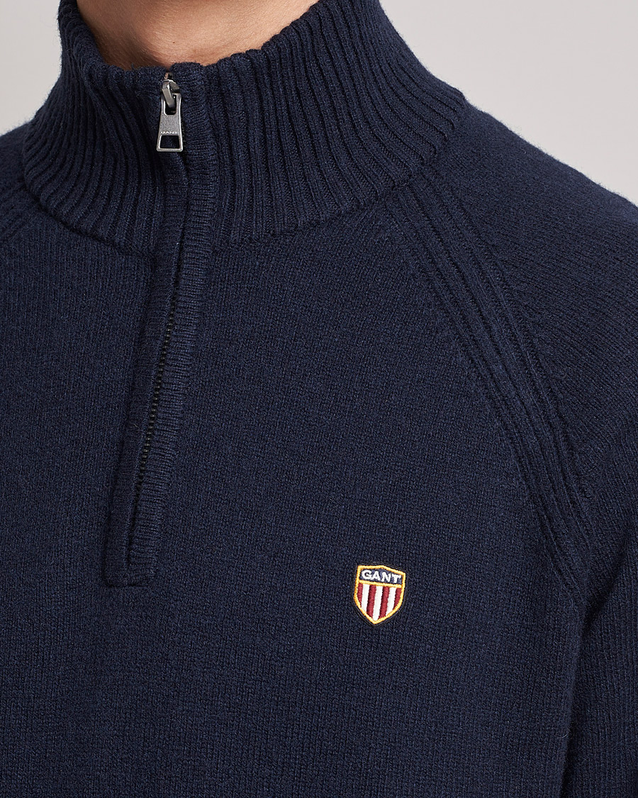 Herre | Trøjer | GANT | Banner Shield Lambswool Half Zip Eavning Blue