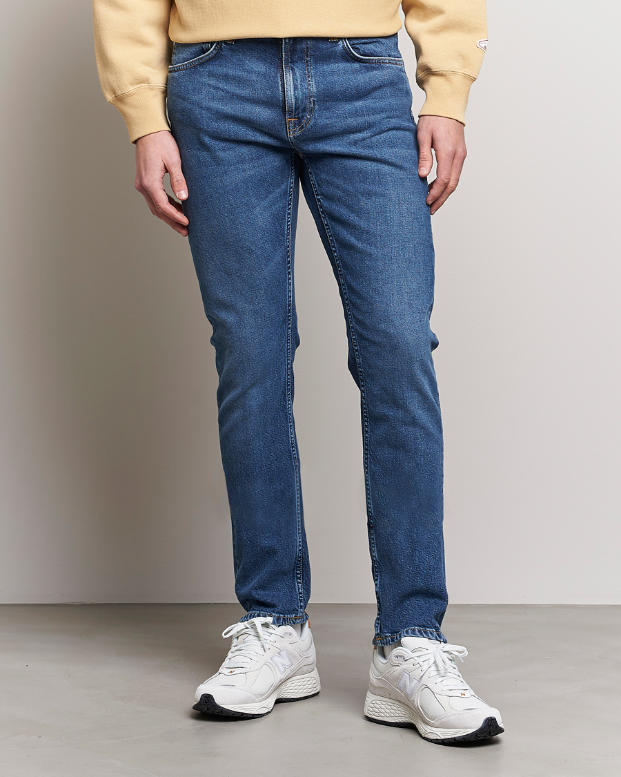 enke oversvømmelse venlige Nudie Jeans Lean Dean Jeans Blue Mud - CareOfCarl.dk