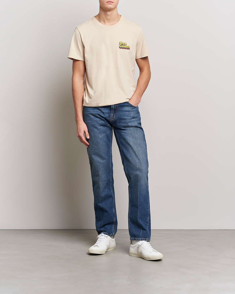 Herre | T-Shirts | Nudie Jeans | Roy Logo Crew Neck T-Shirt Cream