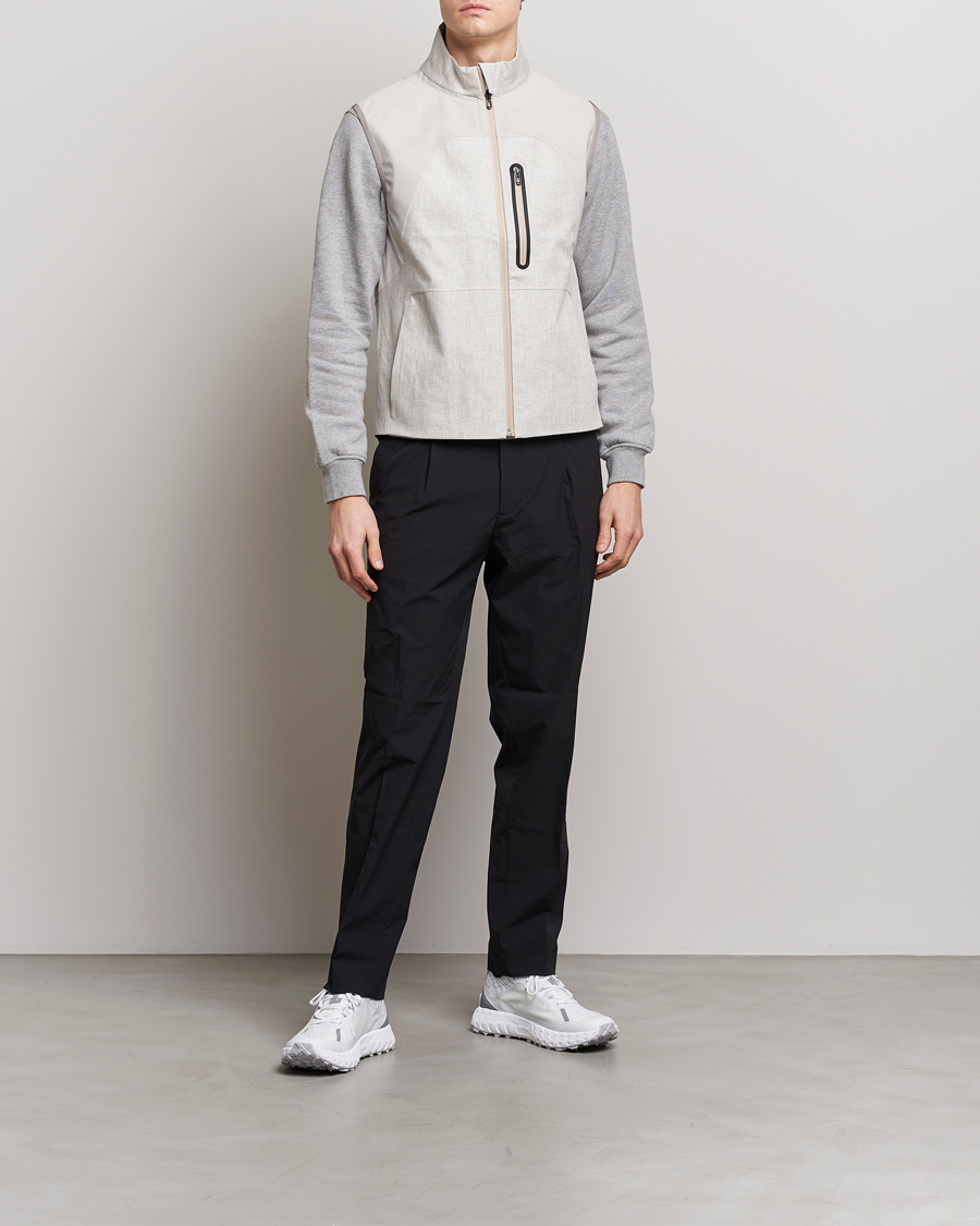 Herre | Veste | SEASE | V-8 Linen Gilet Light Beige