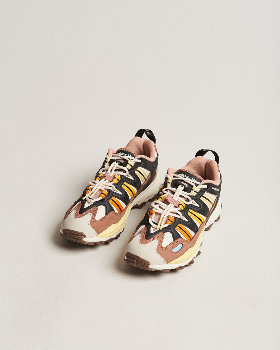 Herre | adidas Originals Hyperturf Sneaker Black/ Won White | adidas Originals | Hyperturf Sneaker Black/ Won White