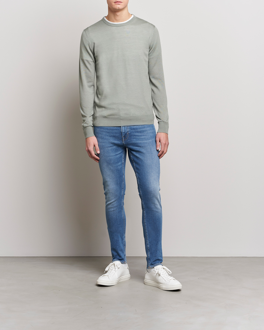 Herre | Trøjer | Tiger of Sweden | Nichols Extra Fine Merino Crew Neck Shadow