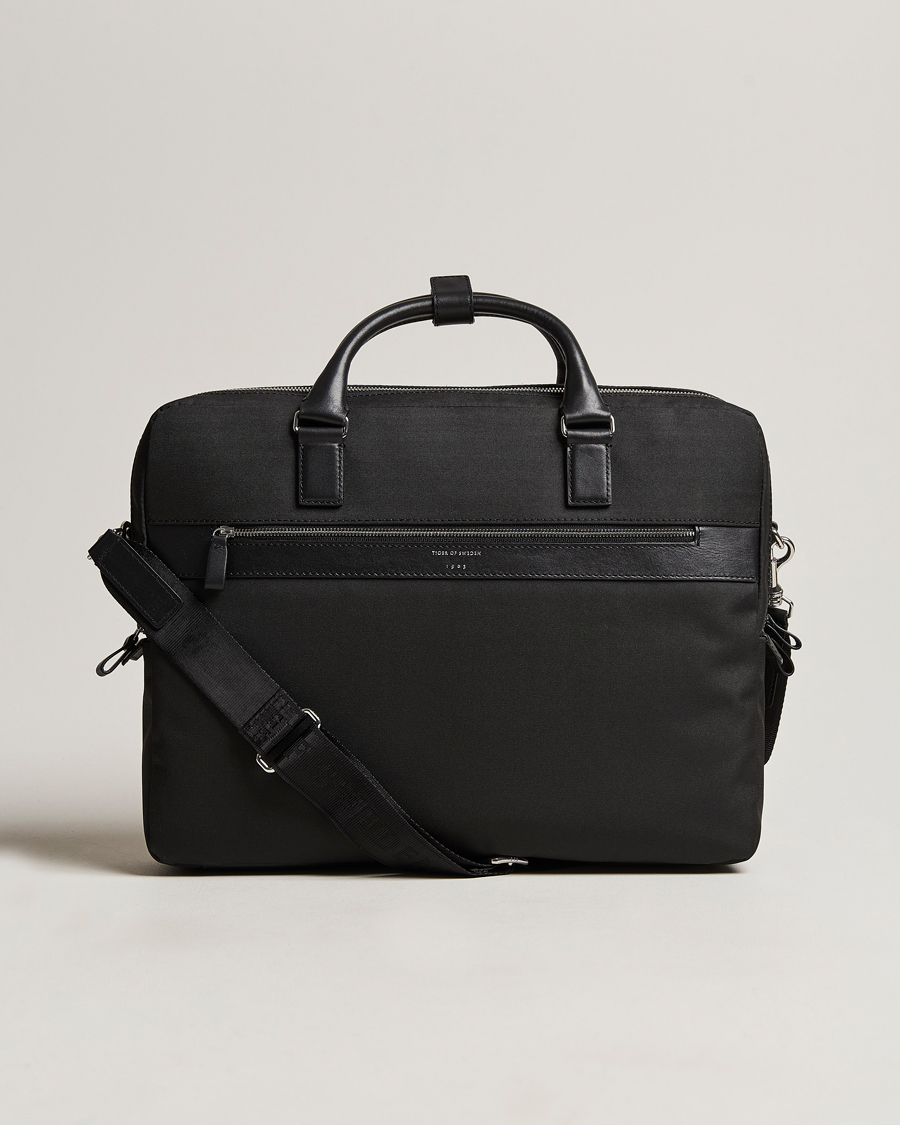 Herre | Tiger of Sweden Bays Recycled Polyester Computer Bag Black | Tiger of Sweden | Bays Recycled Polyester Computer Bag Black