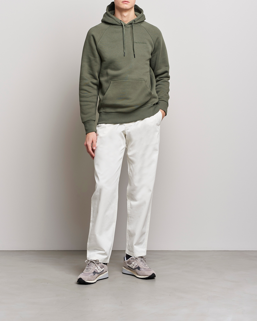 Herre | Trøjer | Peak Performance | Original Small Logo Hood Pine Needel