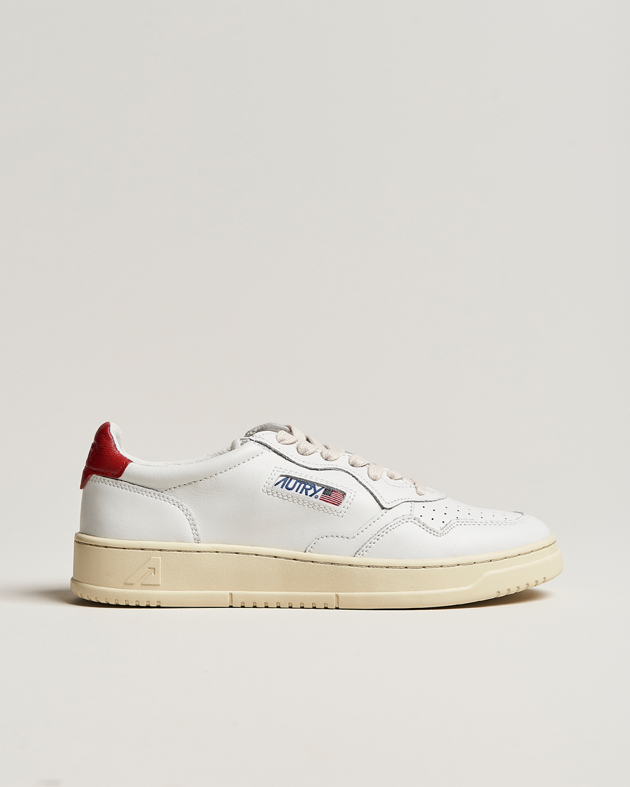 Herre | Autry Medalist Low Super Soft Leather Sneaker White/Red | Autry | Medalist Low Super Soft Leather Sneaker White/Red