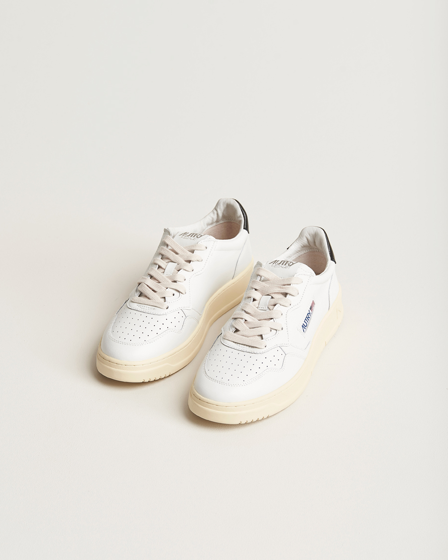 Herre | Hvide sneakers | Autry | Medalist Low Sneaker White/Black