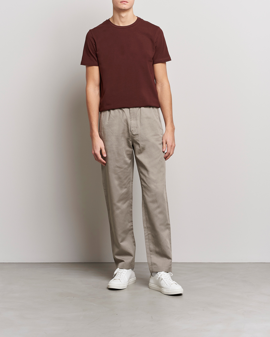 Herre | T-Shirts | Filippa K | Stretch Cotton Tee Brown