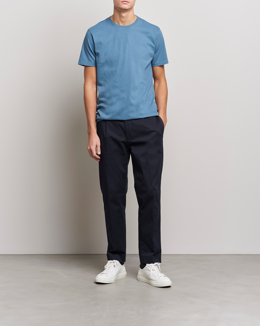Herre | T-Shirts | FRAME | Logo T-Shirt Grey Blue