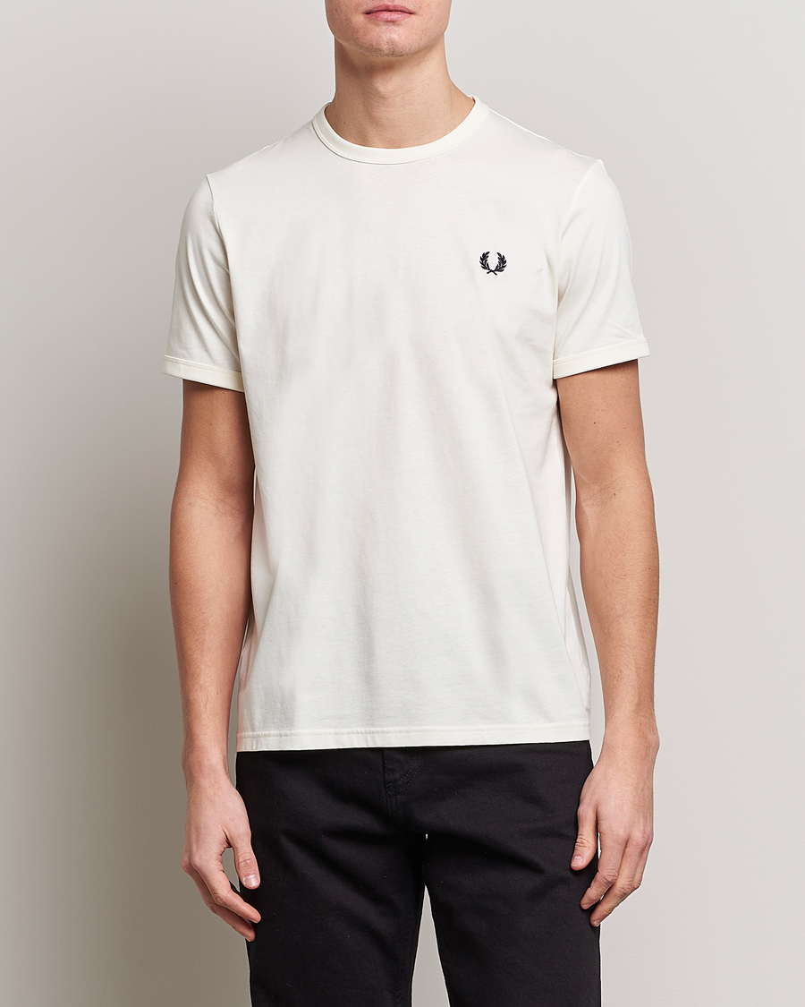 Herre | T-Shirts | Fred Perry | Ringer T-Shirt Ecru