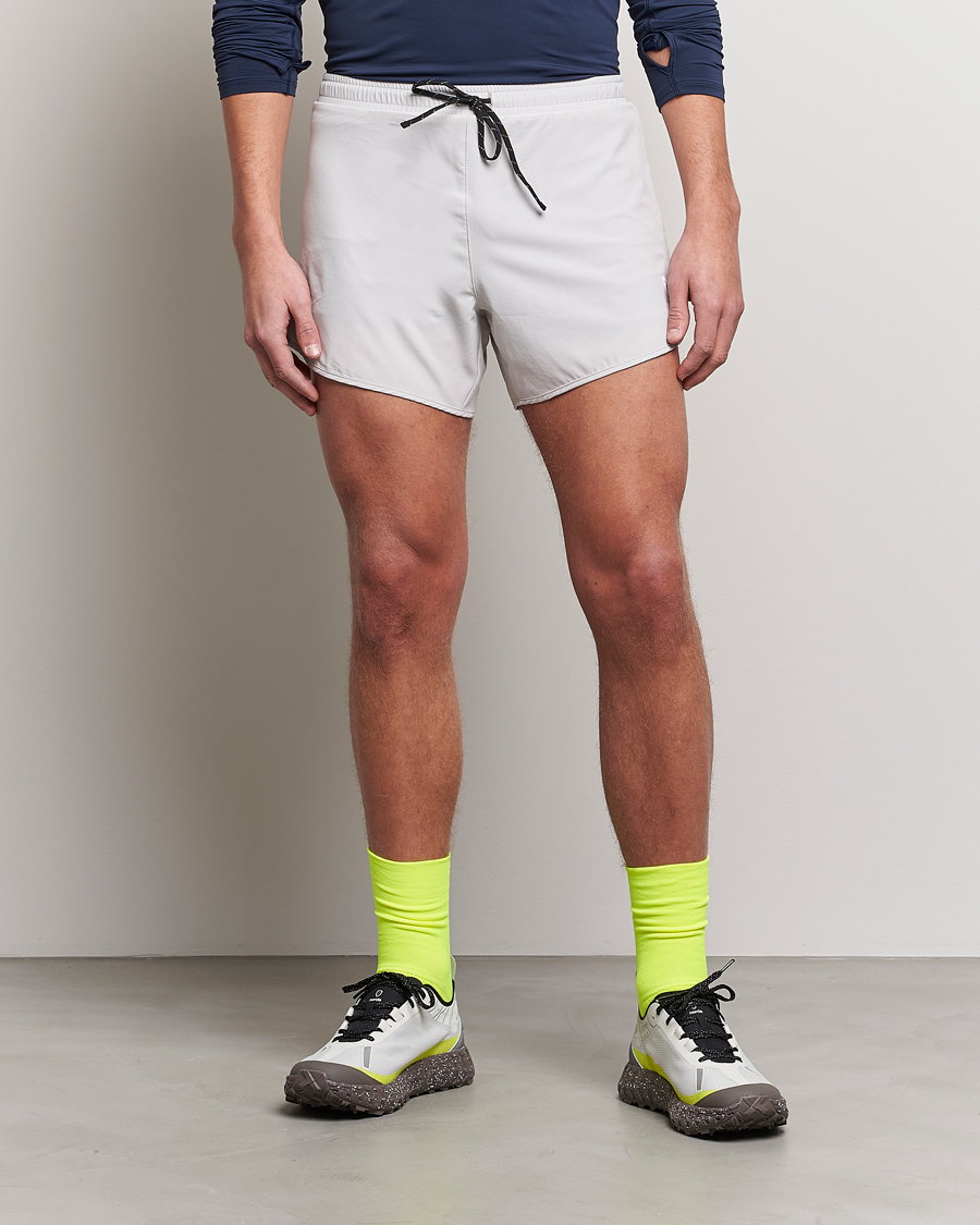 Herre | Funktionelle shorts | District Vision | Spino Training Shorts Fog