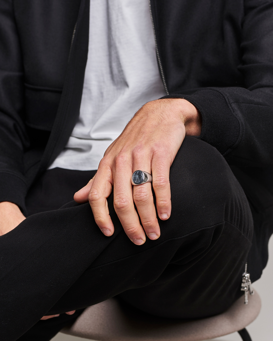 Herre | Tilbehør | Tom Wood | Oval Larvikite Ring Silver