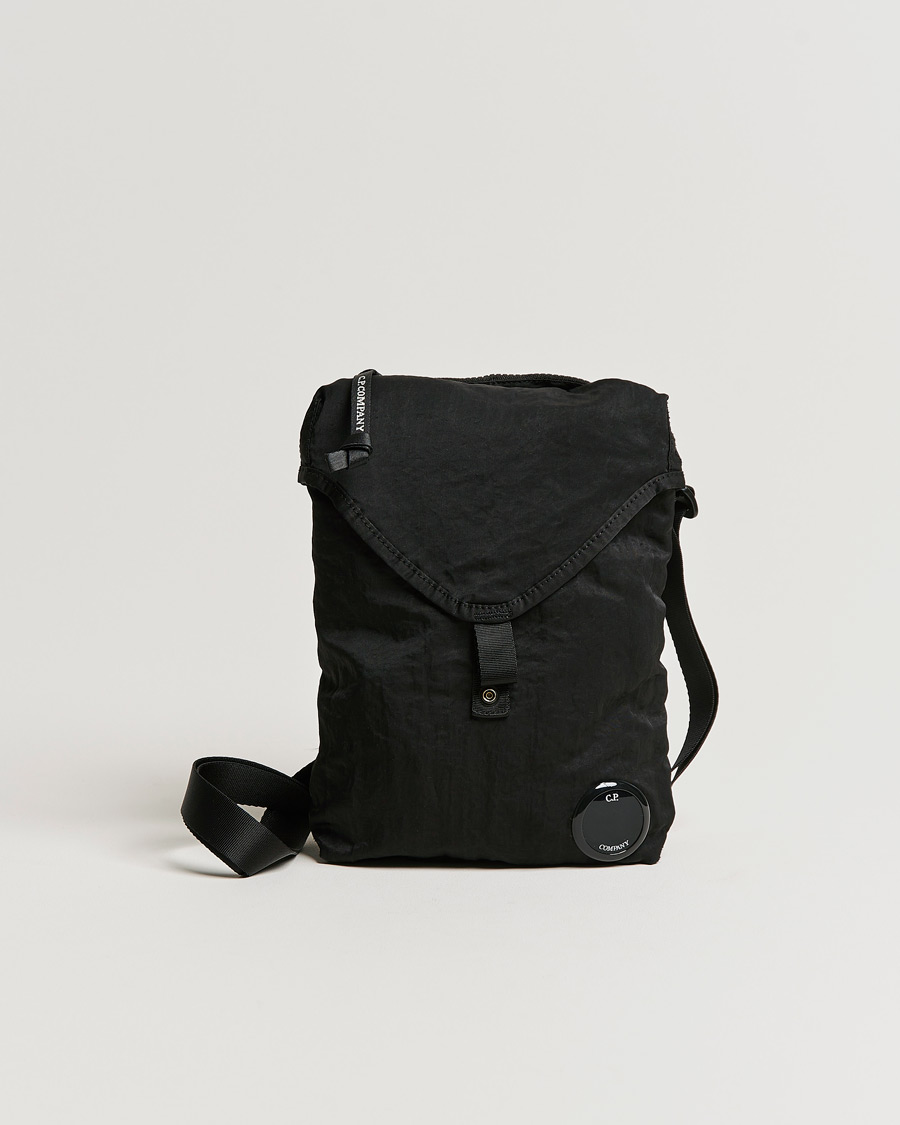 Herre | C.P. Company Nylon B Small Shoulder Bag Black | C.P. Company | Nylon B Small Shoulder Bag Black