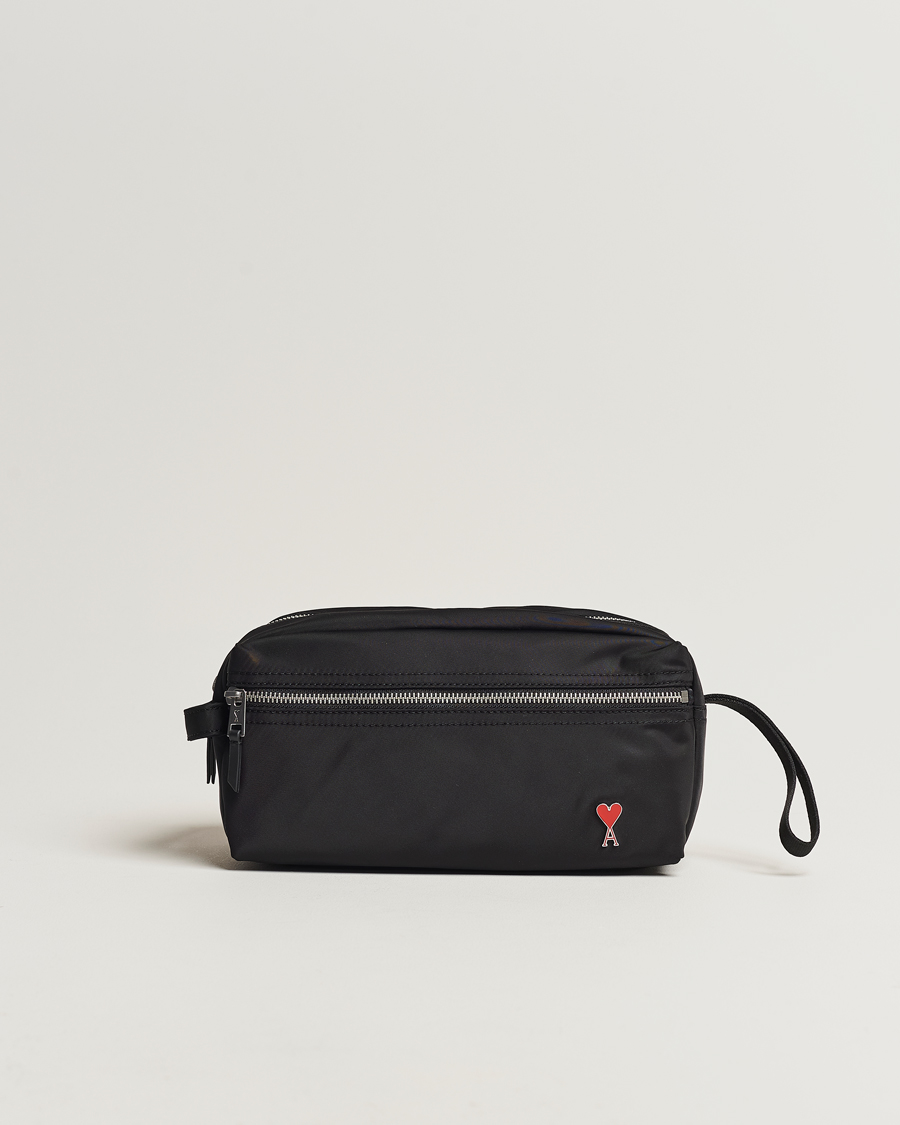 Herre | AMI Heart Logo Wash Bag Black | AMI | Heart Logo Wash Bag Black