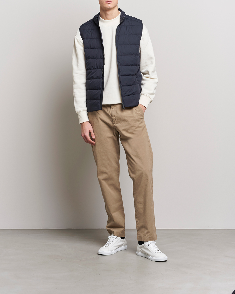 Herre | Veste | Scandinavian Edition | Ratio Lightweight Padded Vest Midnight Blue