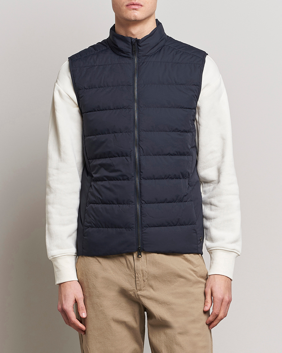 Herre | Veste | Scandinavian Edition | Ratio Lightweight Padded Vest Midnight Blue