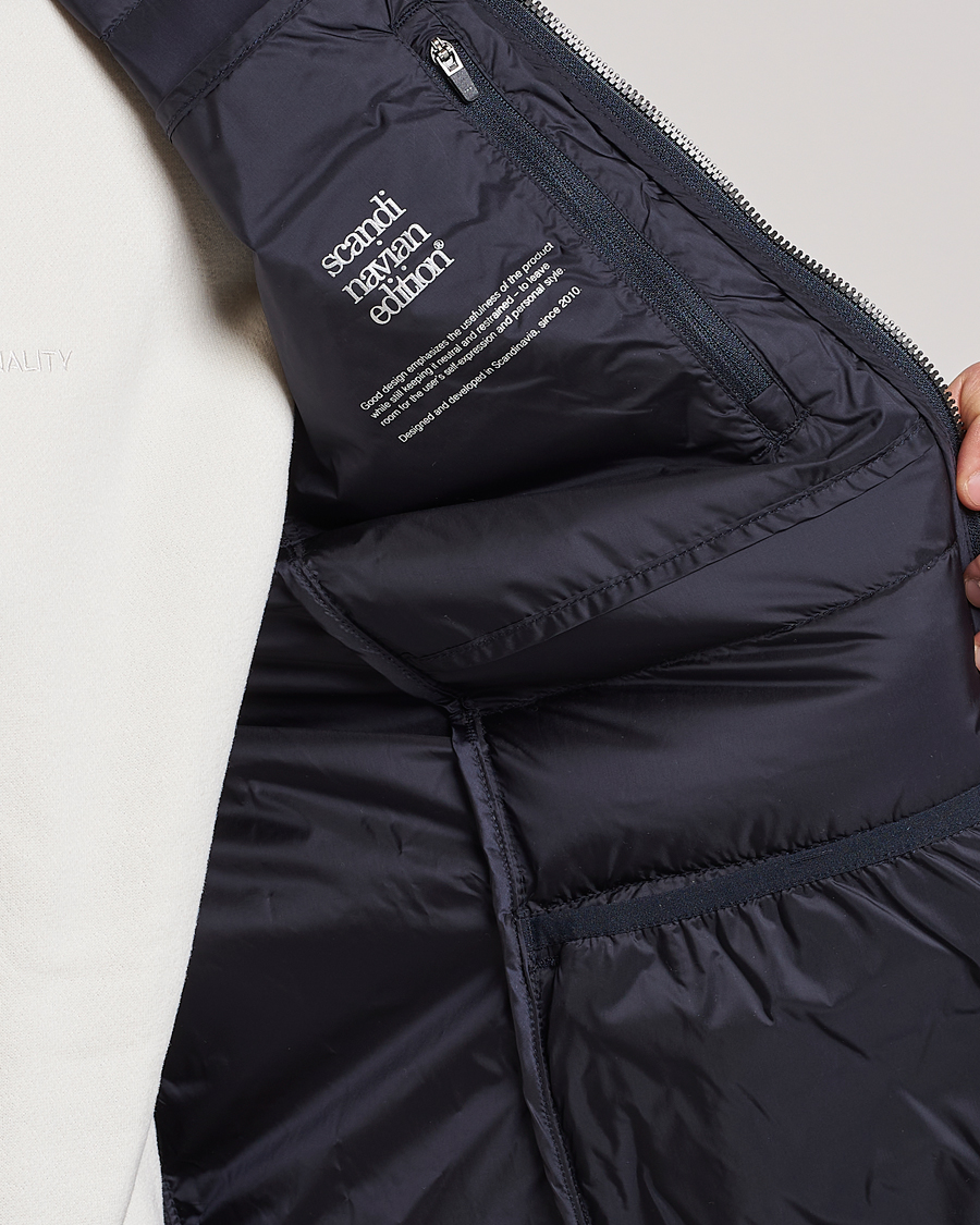 Herre | Veste | Scandinavian Edition | Ratio Lightweight Padded Vest Midnight Blue