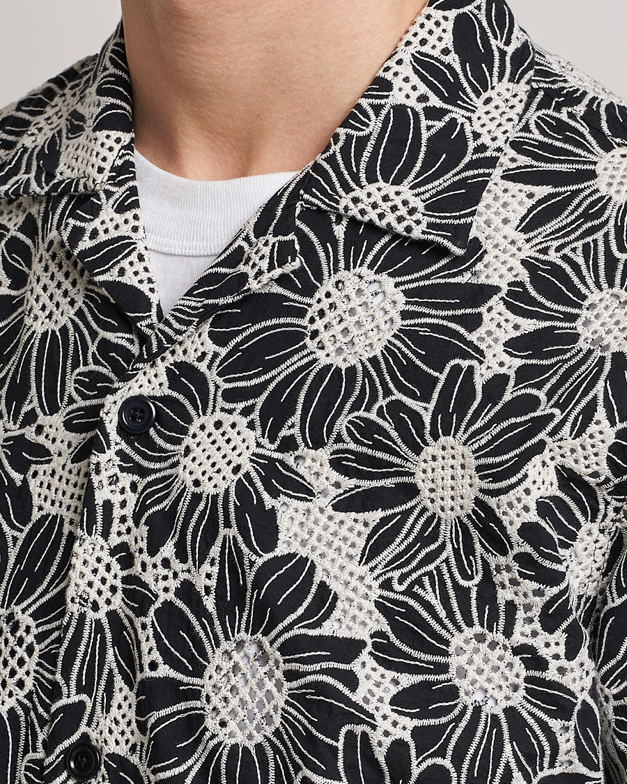 Herre | Skjorter | Sunflower | Cayo Floral Short Sleeve Shirt Black