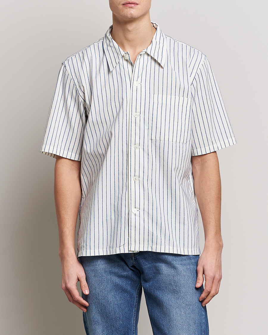 Herre | Skjorter | Sunflower | Spacey Striped Camp Shirt Blue/White