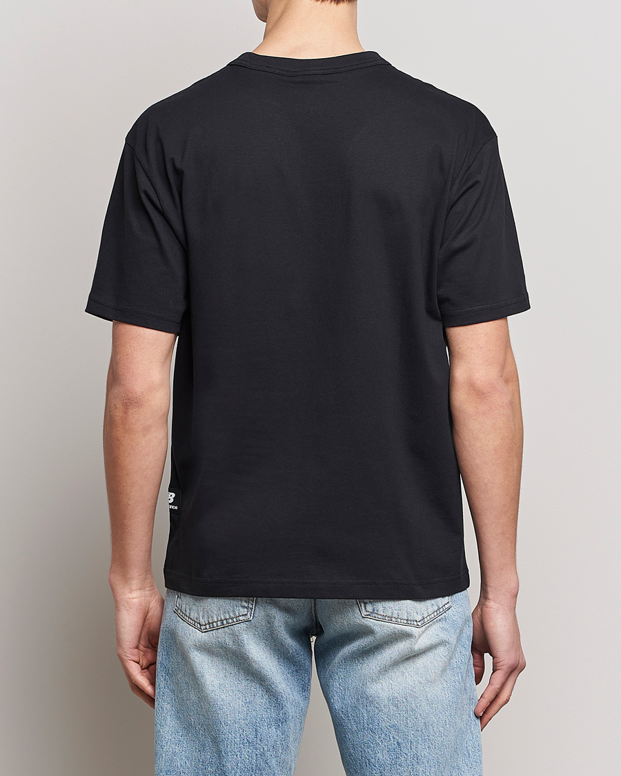 Herre | T-Shirts | New Balance | Athletics Warped T-Shirt Black