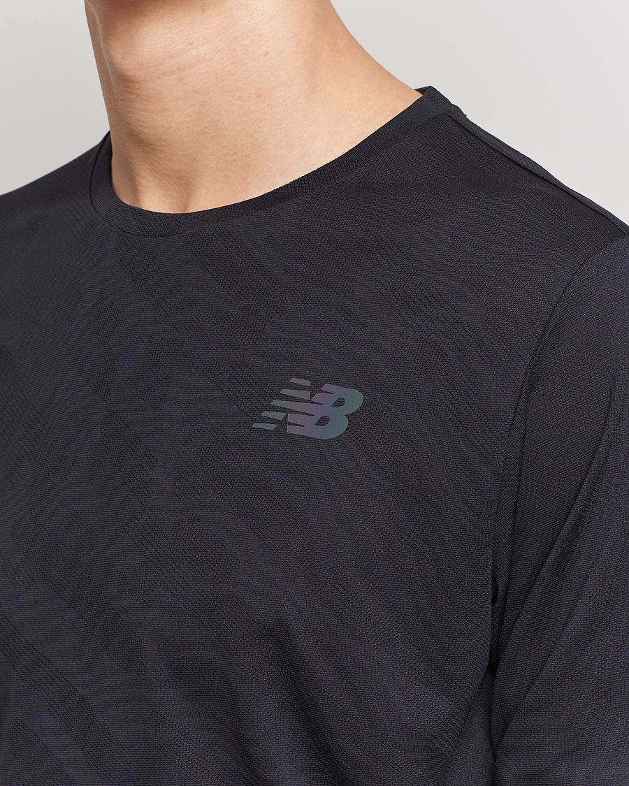 Herre | T-Shirts | New Balance Running | Q Speed Jacquard Long Sleeve T-Shirt Black
