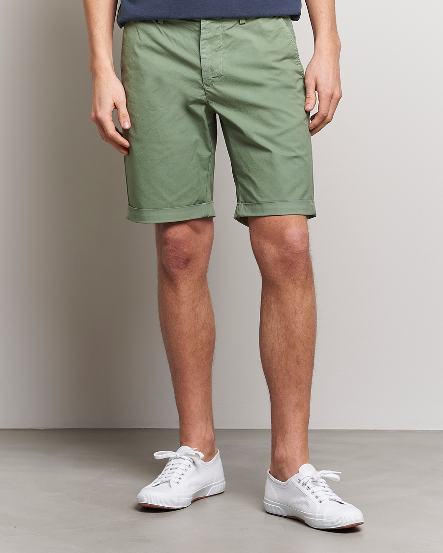 Herre | Chino shorts | GANT | Regular Sunbleached Shorts Calamata Green