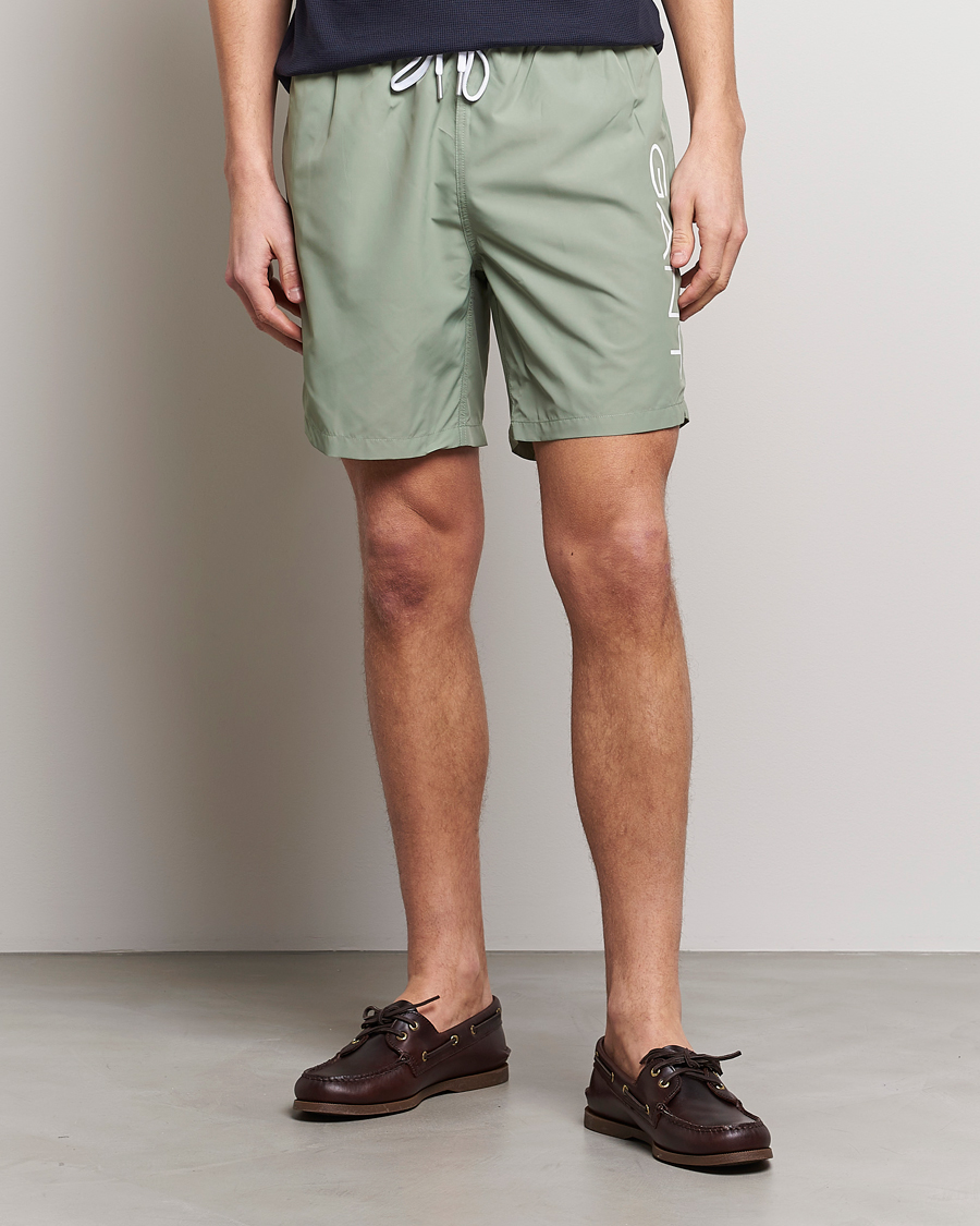 Herre |  | GANT | Lightweight Logo Swimshorts Calamata Green