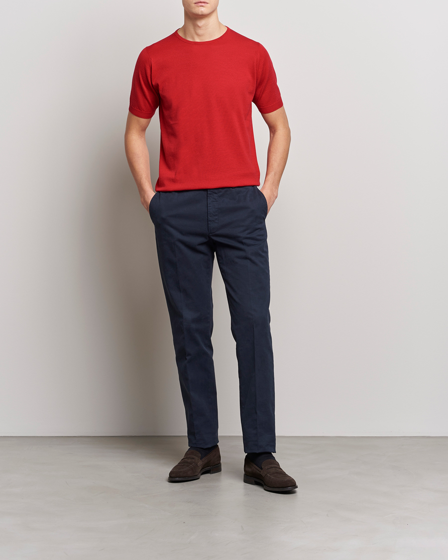 Herre | T-Shirts | John Smedley | Belden Wool/Cotton T-Shirt Ruby