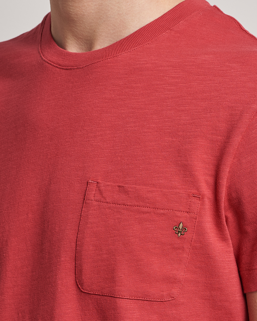 Herre | T-Shirts | Morris | Lily Slub Pocket Crew Neck Tee Red