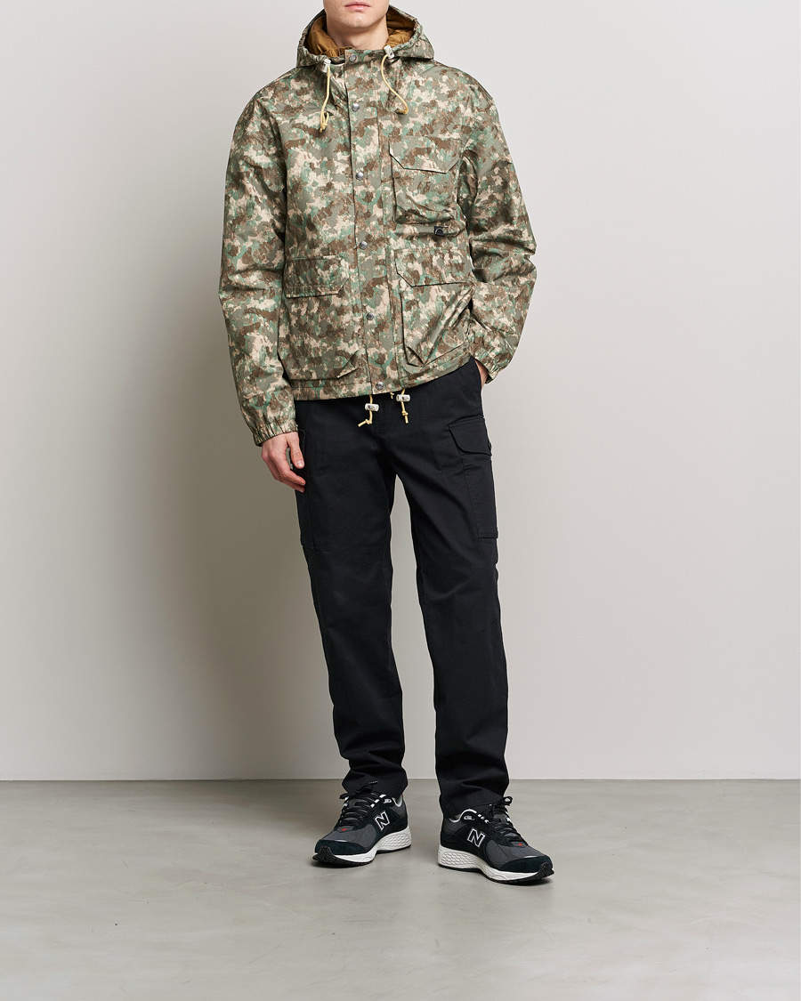 The North Face Heritage Utility Camo - CareOfCarl.dk