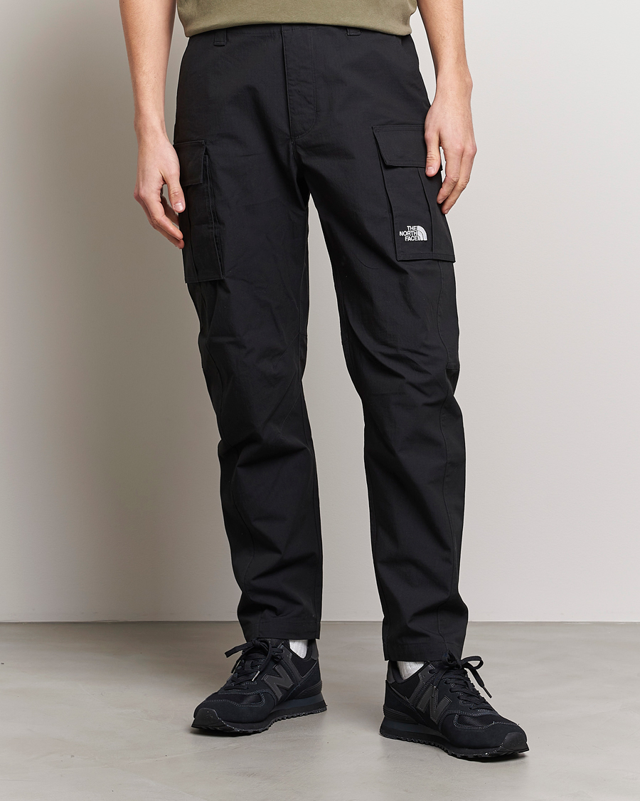 The North Face Heritage Cargo Pants Black -