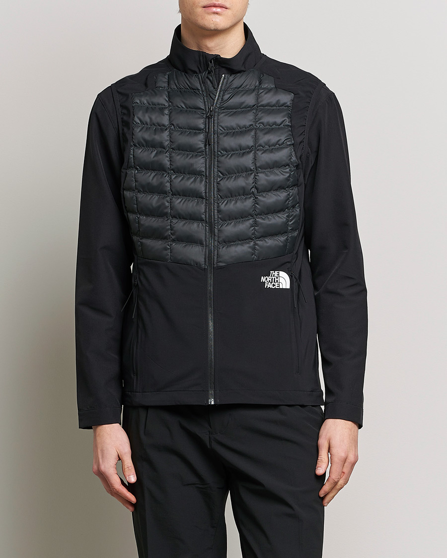 Herre | Veste | The North Face | Mountain Athletics Thermoball Vest Black/Asphalt