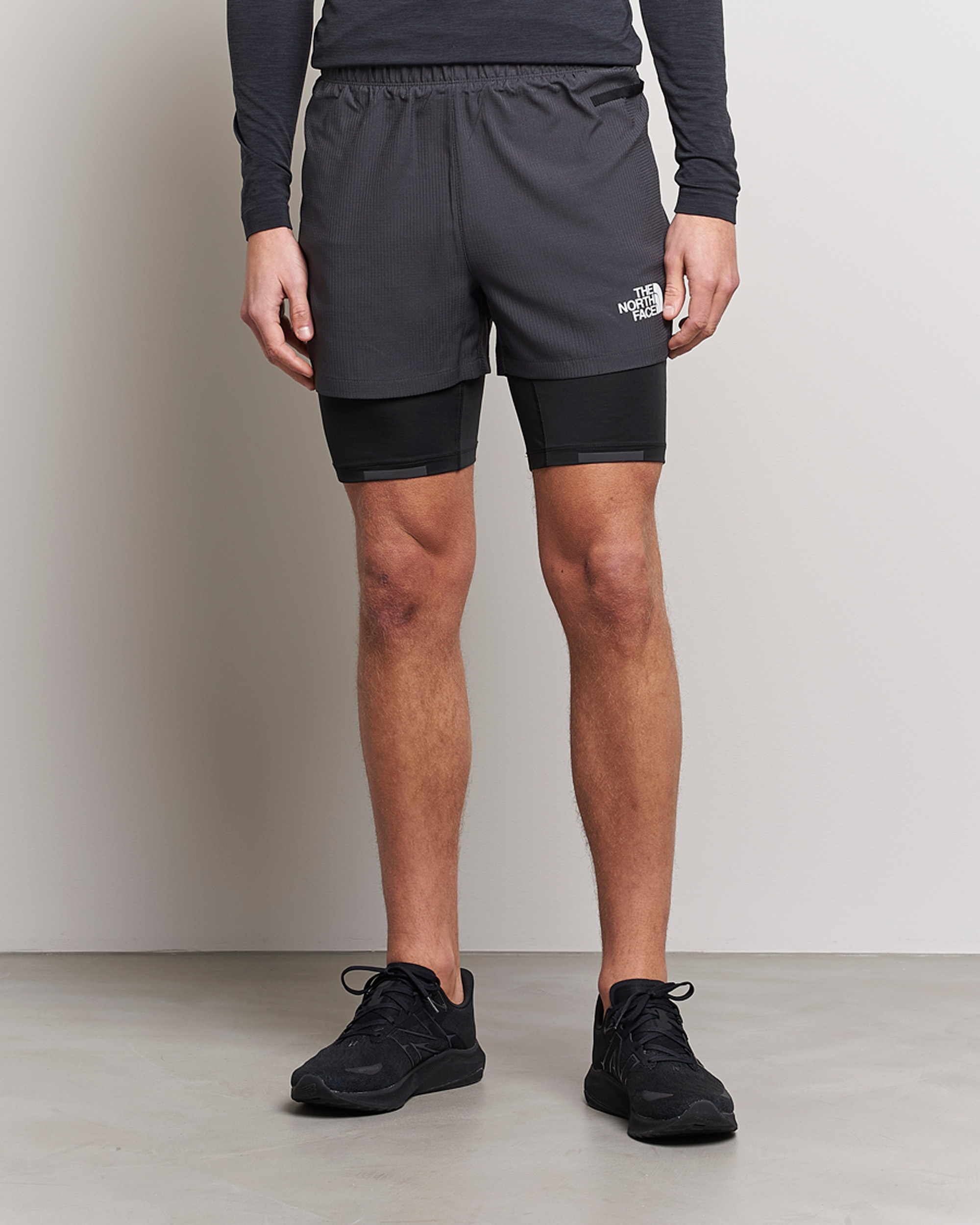 Herre | Funktionelle shorts | The North Face | Mountain Athletics Dual Shorts Black/Asphalt