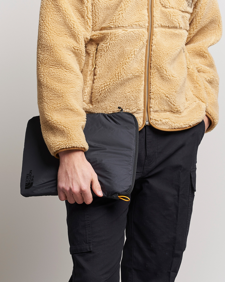 Herre | The North Face Flyweight Laptop Sleeve Black | The North Face | Flyweight Laptop Sleeve Black