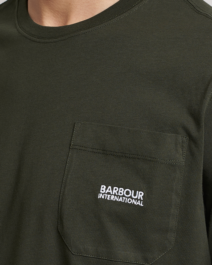 Herre | T-Shirts | Barbour International | Radok Pocket Crew Neck T-Shirt Forrest Green