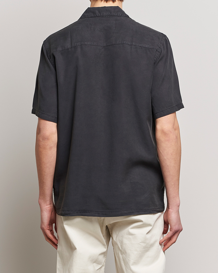 Herre | Skjorter | A Day's March | Yamu Short Sleeve Tencel Shirt Off Black