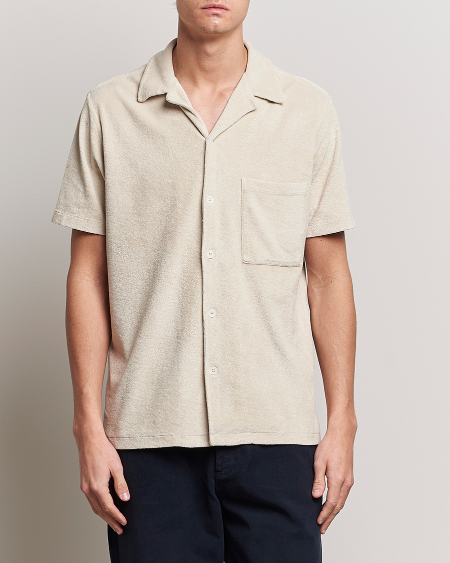 Herre | Skjorter | A Day's March | Yamu Short Sleeve Terry Shirt Desert