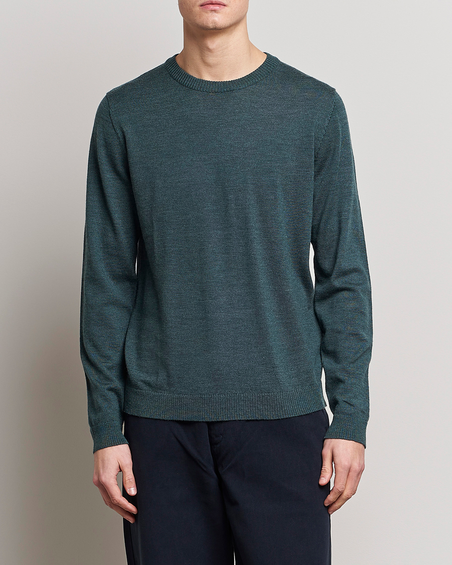 Herre | A Day's March | A Day's March | Alagon Merino Crew Pine mel