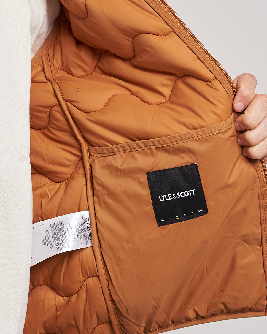 Herre | Veste | Lyle & Scott | Crest Quilted Gilet Vest Salt Burne