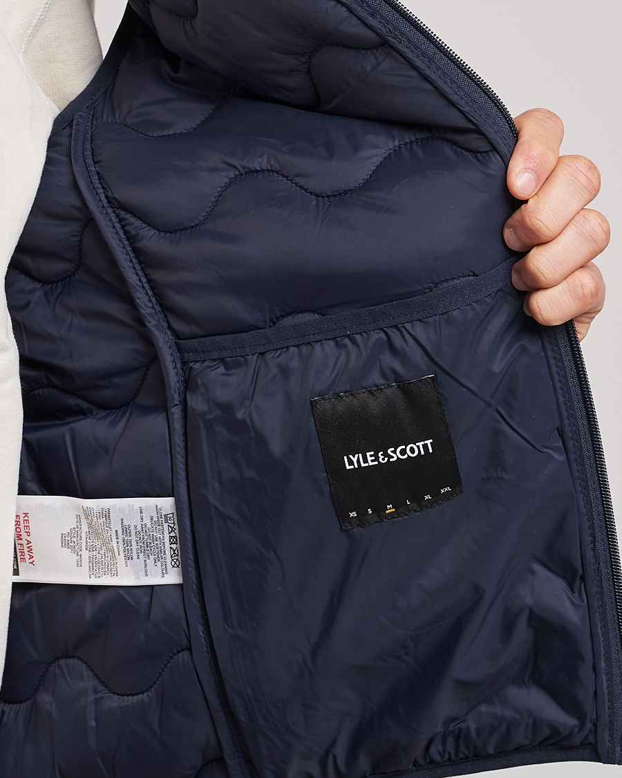 Herre | Veste | Lyle & Scott | Crest Quilted Gilet Vest Dark Navy