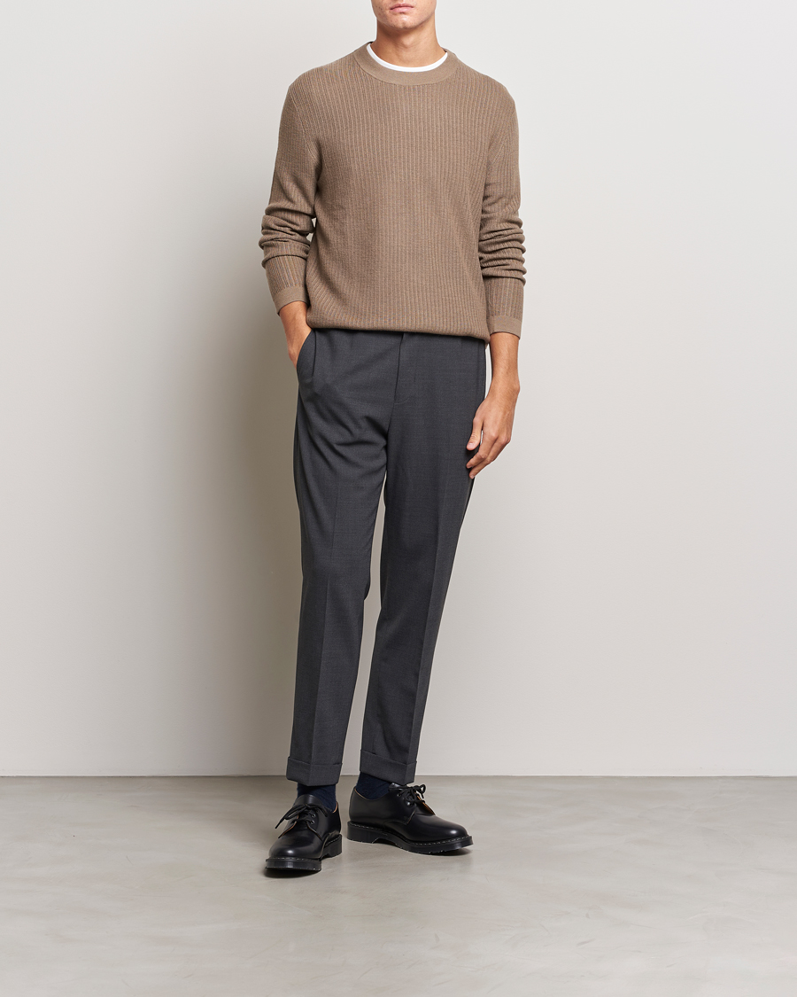 Herre | Trøjer | Tiger of Sweden | Elssler Merino Pullover Olive Grey