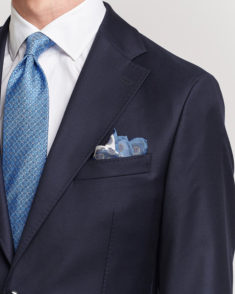 Herre | Eton | Eton | Silk Four Faced Medallion Pocket Square Blue Multi